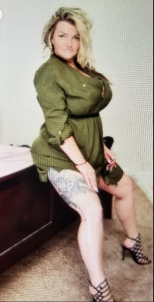 Liliane live escorts in Tacoma, erotic massage